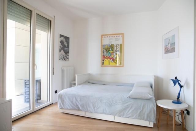 Grande Monolocale Con Parcheggio Interrato Incluso Apartment Genova Exterior foto